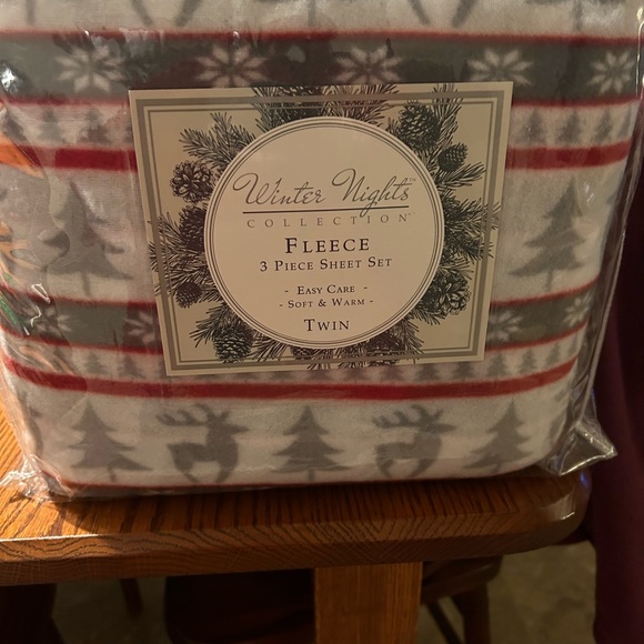 Twin sheets - Picture 1 of 1